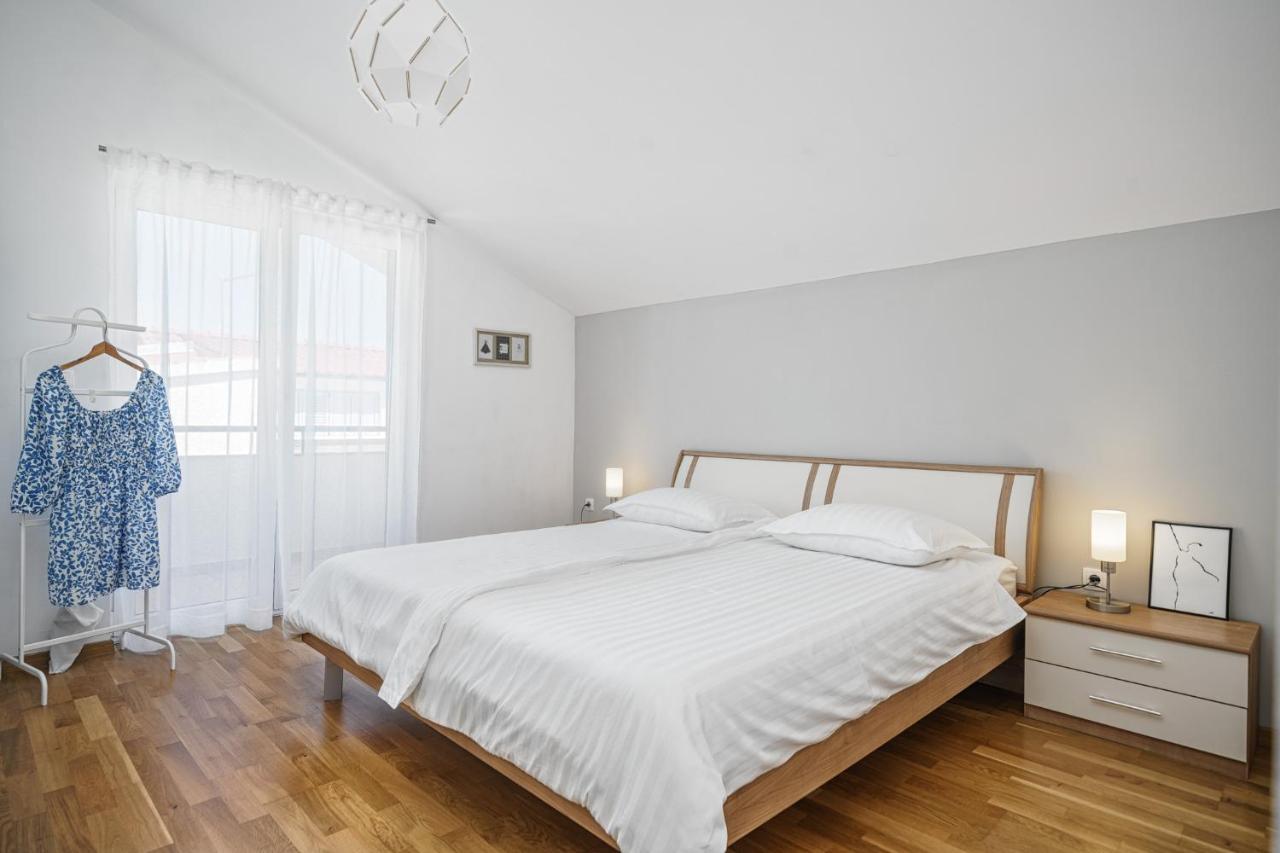 וודיצה Family Petrov Apartments מראה חיצוני תמונה