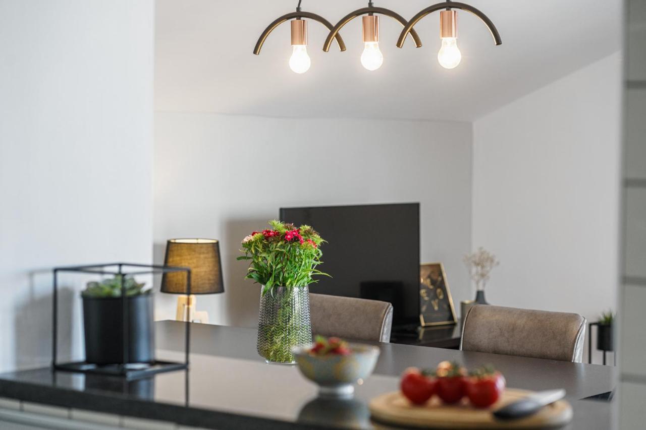 וודיצה Family Petrov Apartments מראה חיצוני תמונה