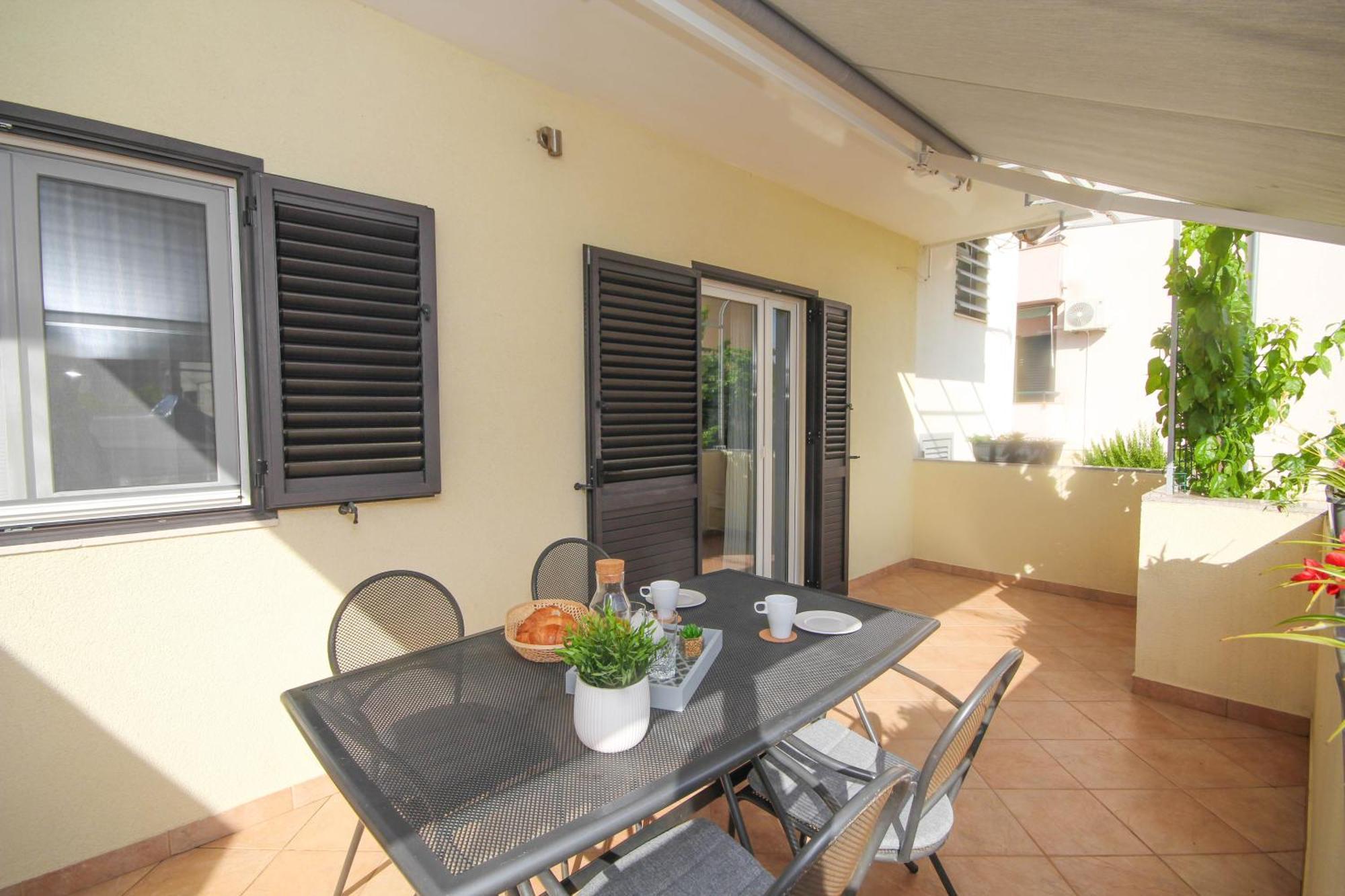 וודיצה Family Petrov Apartments חדר תמונה